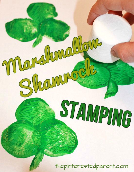Marshmallow paint stamped shamrocks for St. Patrick's Day. Easy kid's arts and craft projects for preschoolers and toddlers