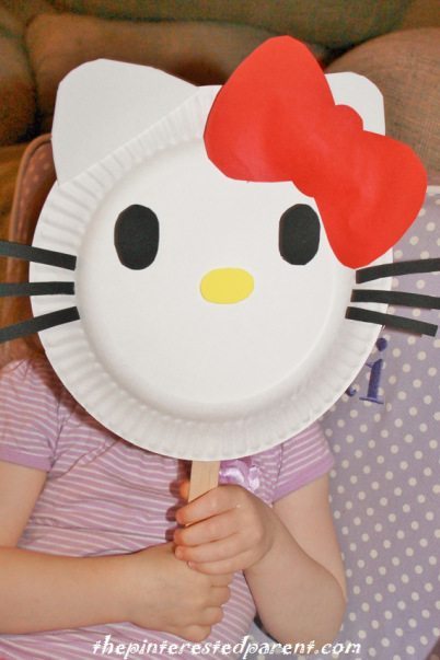 Hello Kitty Paper Plate Mask