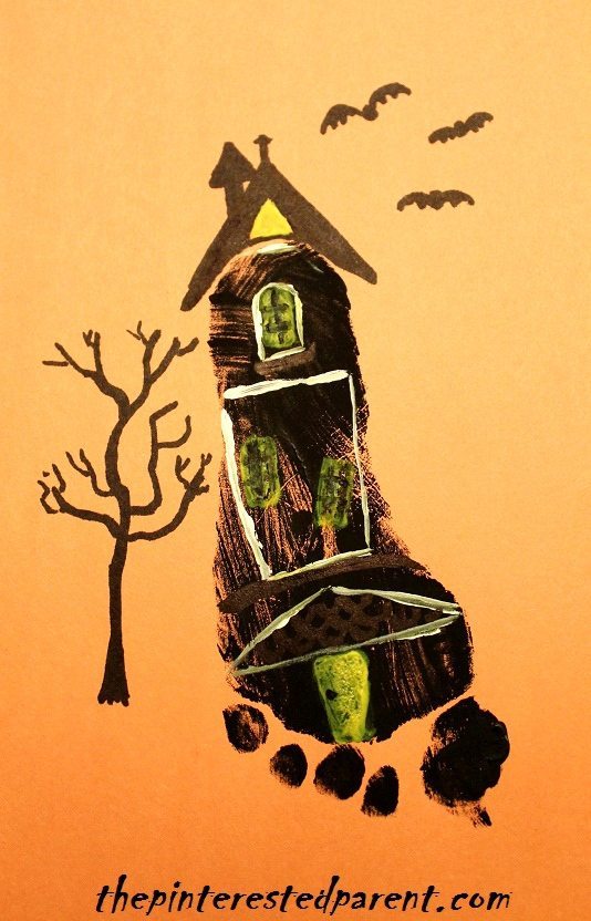 Foot print haunted house craft for Halloween