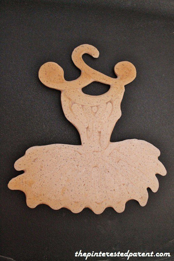 ballerina tutu pancakes - pancake art for fun kid's breakfast
