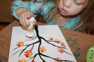 fall tree painted with bundled q-tips - autumn arts & craft projects for kids