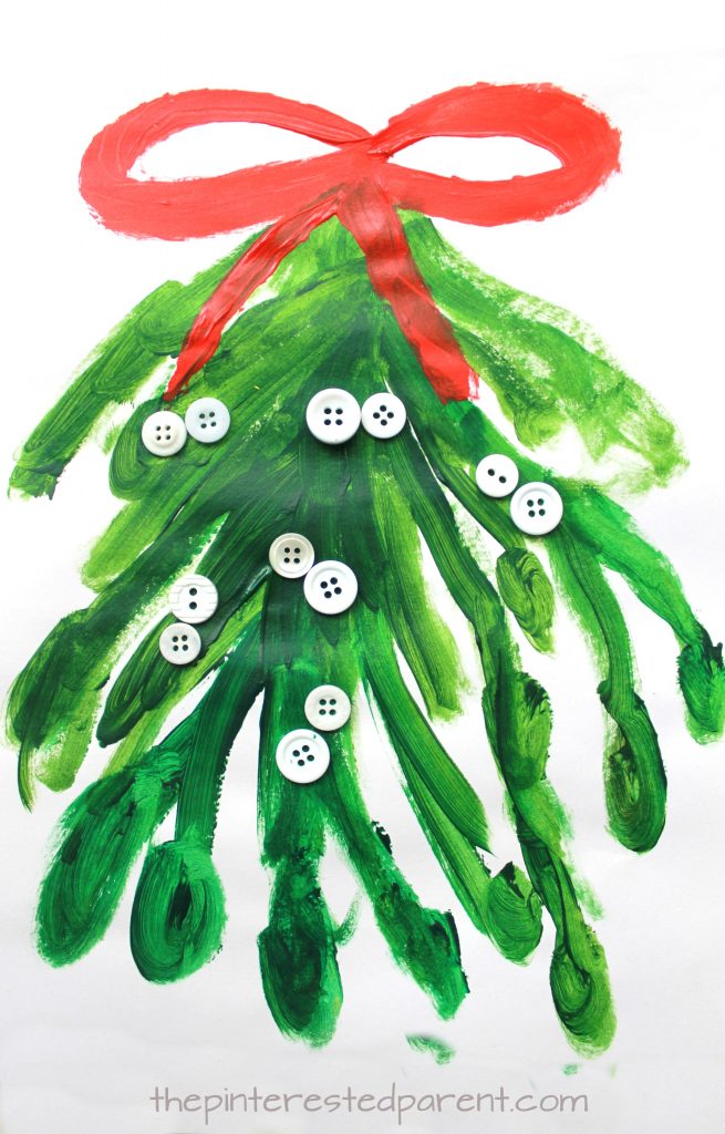 Mistletoe painting - Christmas and winter arts and crafts for kids and preschoolers. Button crafts
