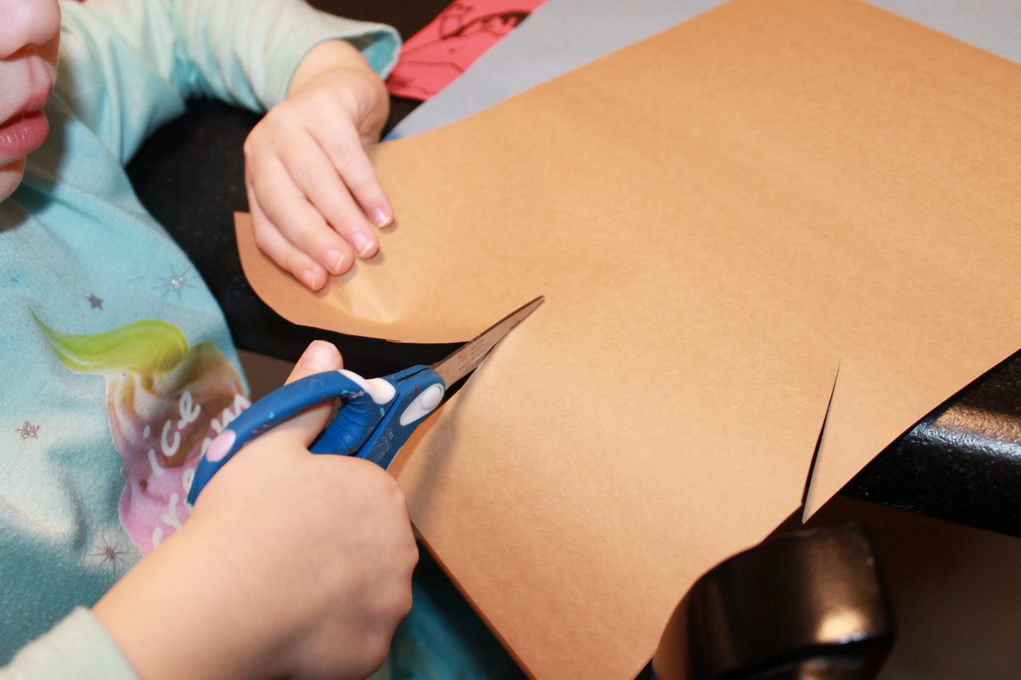 Shape Caroler Craft – The Pinterested Parent