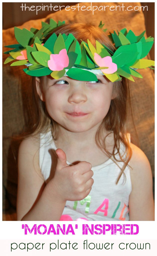 Moana inspired paper plate flower crown. Kid's arts and craft. Construction paper headpiece for dress up and pretend play.