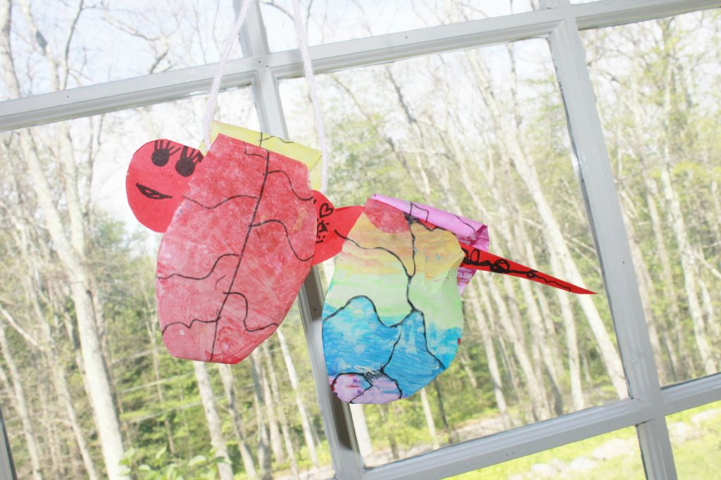 Free printable template. Hanging painted wax paper and construction paper dragonfly. Kid's arts and crafts, Insects and summer