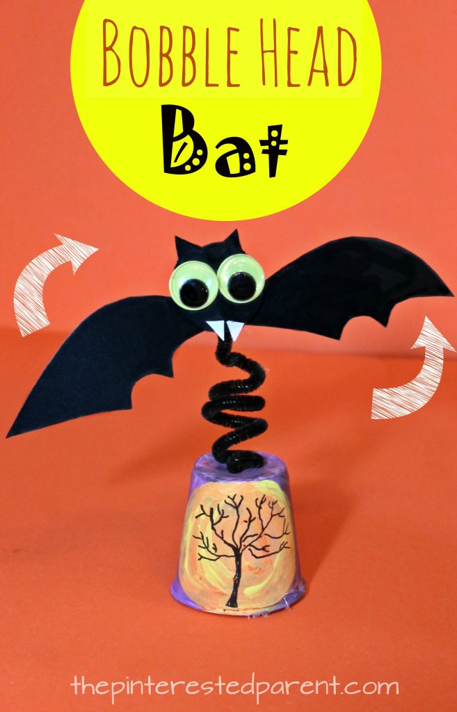 Bobble Head Bat with printable bat template - watch it wobble and fly. Halloween arts and crafts for kids